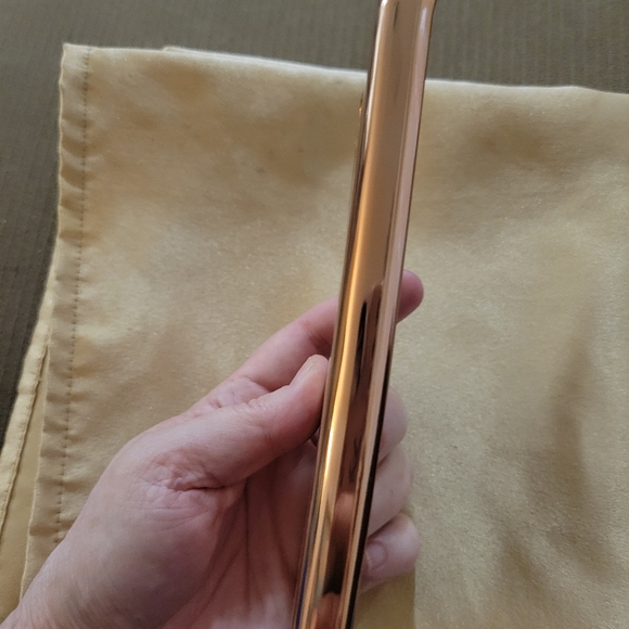 Brand New Iphone 15 + Rose Gold "LOVE" Waterfall Glitter Case - Picture 6 of 6